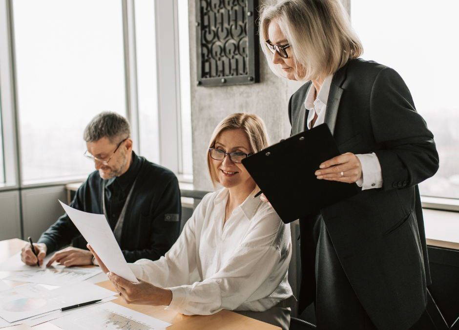 Payroll Peace of Mind: Outsourcing Your Payroll vs. Doing It In-House